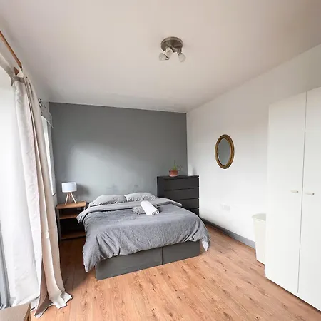 Well-Equipped 4 Bedroom House Close To City Centre Leeds  Exterior foto